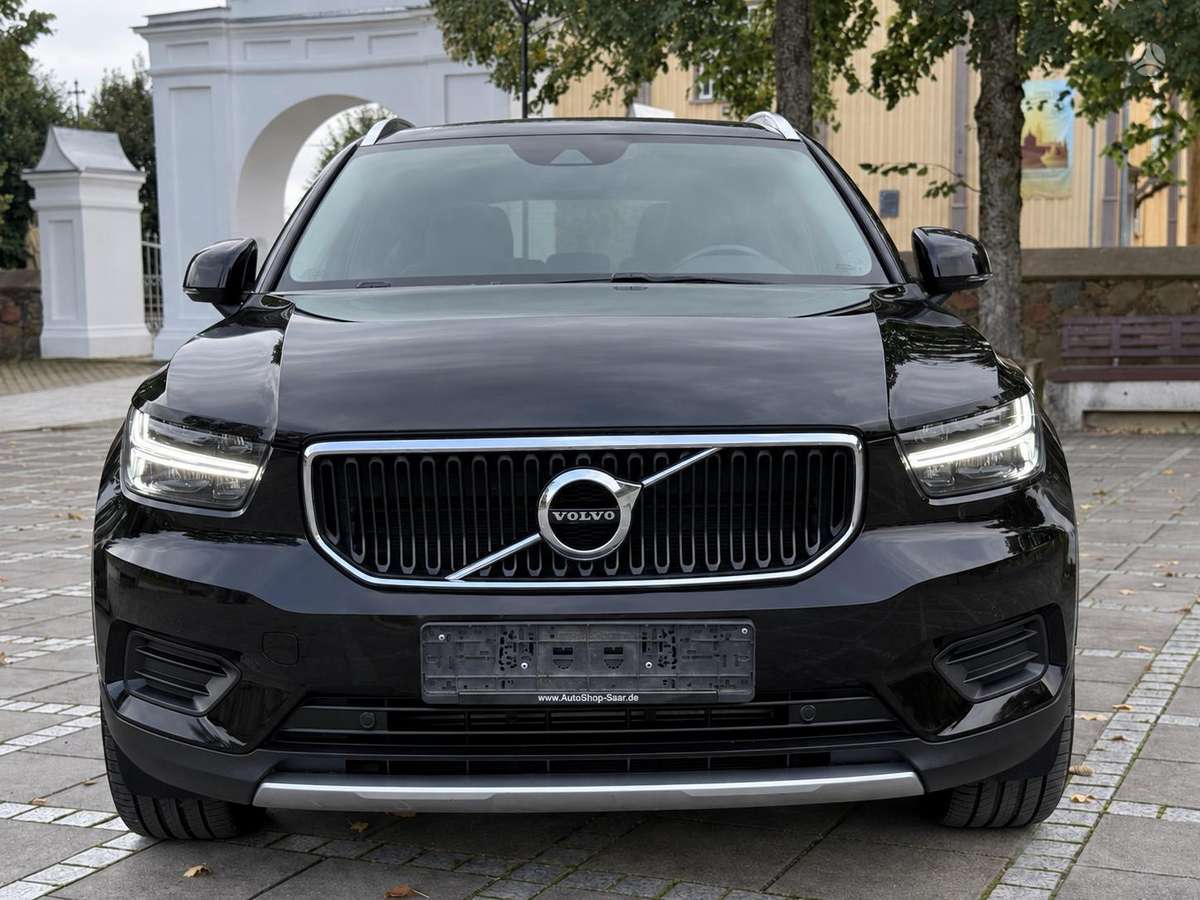 Volvo XC40 - 1