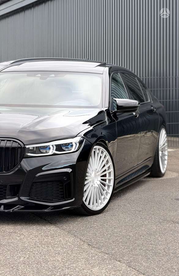 BMW 740, 3.0 l., Седан
