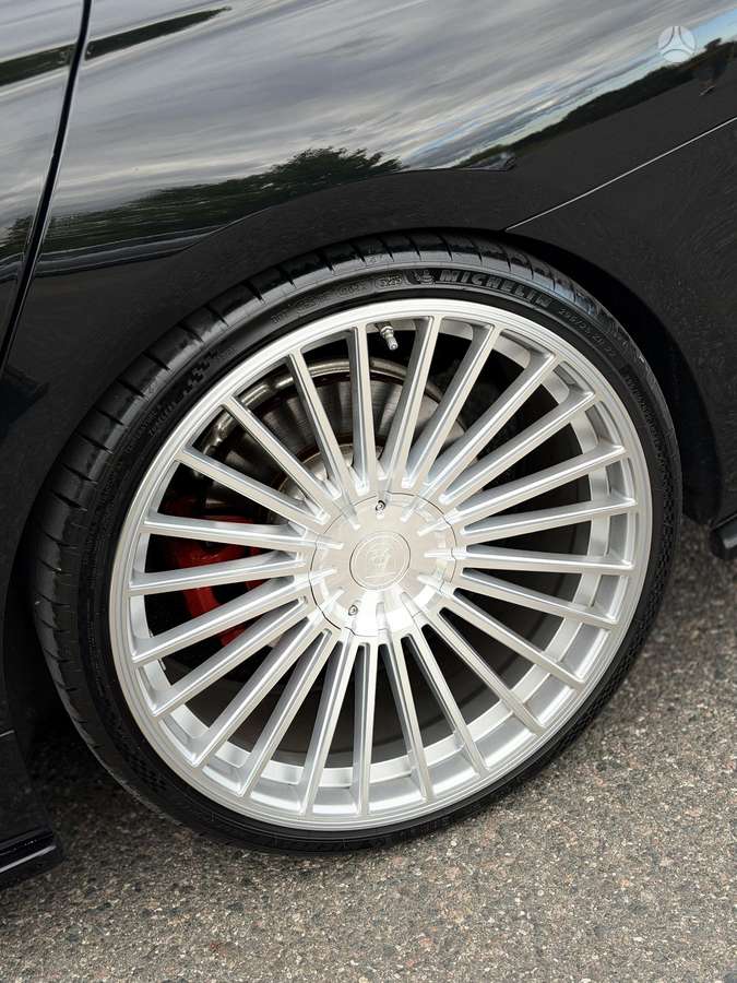 BMW 740, 3.0 l., Седан