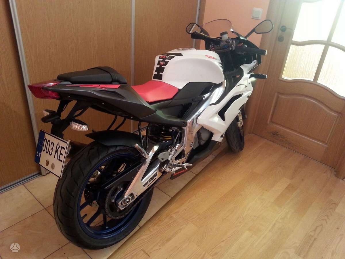 Aprilia RS 125cc, superbikes