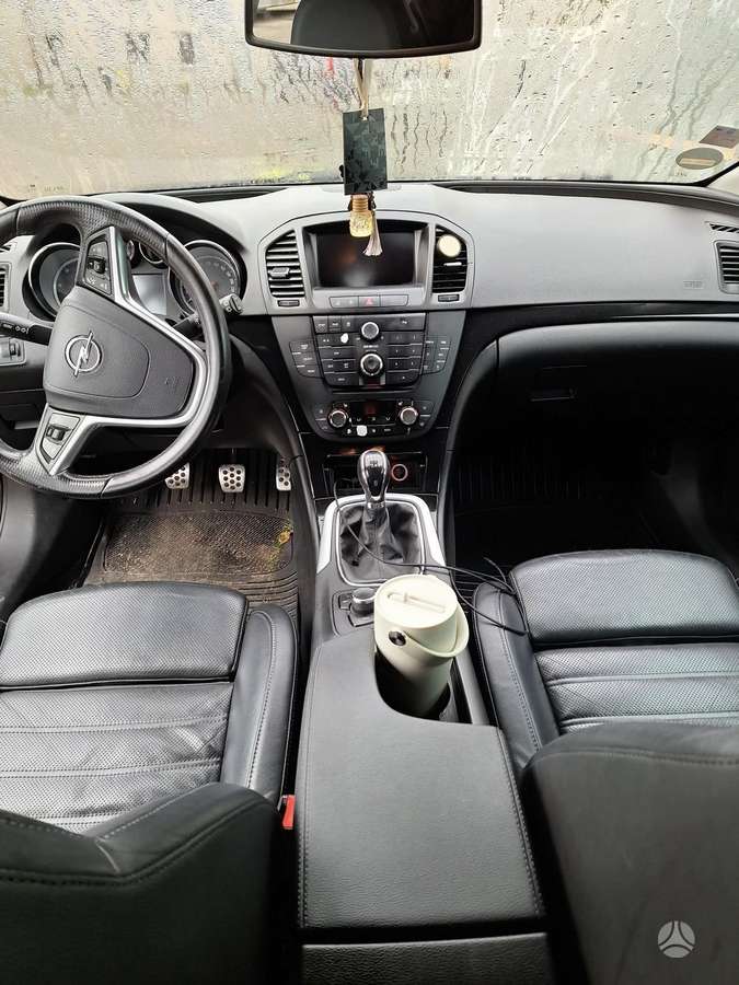 Opel Insignia, 2.0 l., Хэтчбек