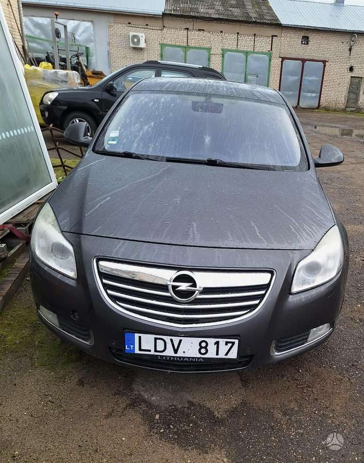 Opel Insignia, 2.0 l., Хэтчбек