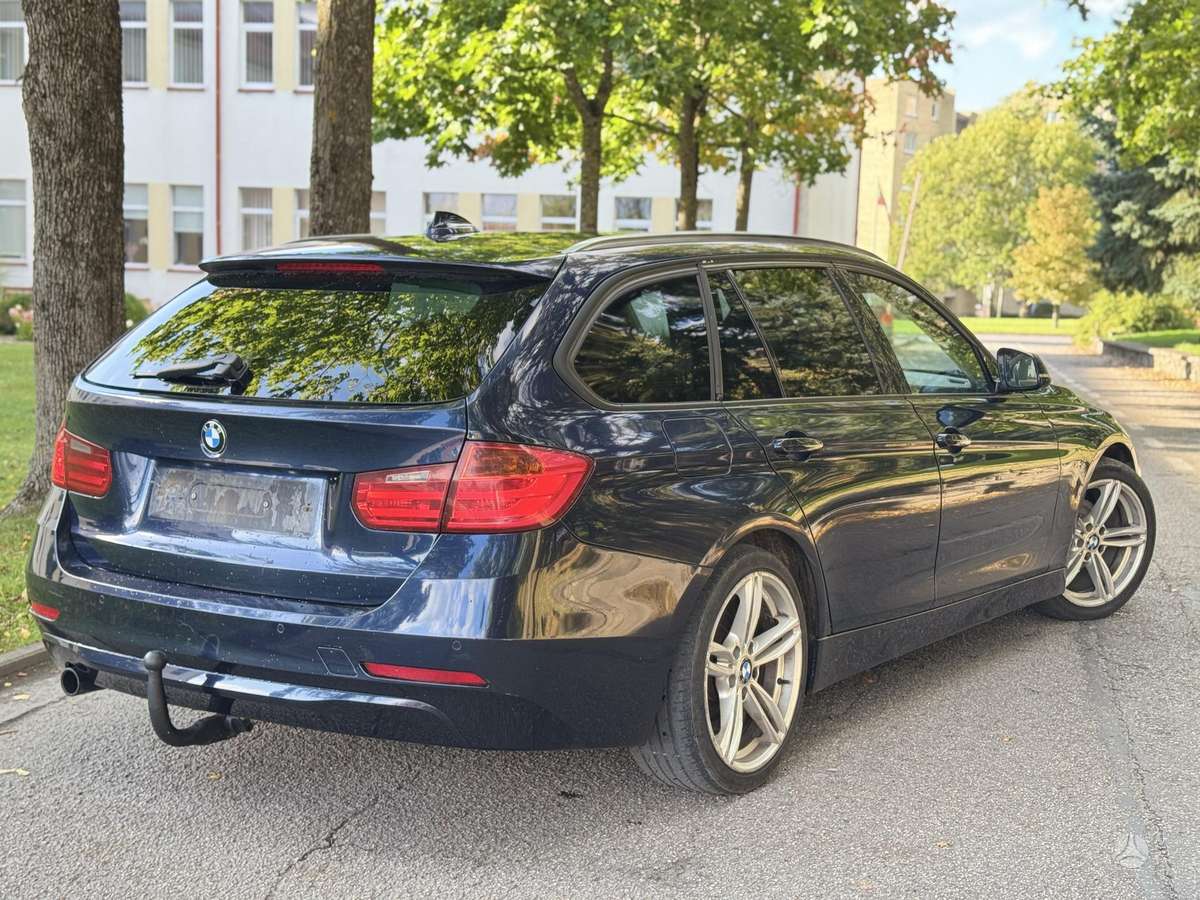 BMW 318, 2.0 l., wagon