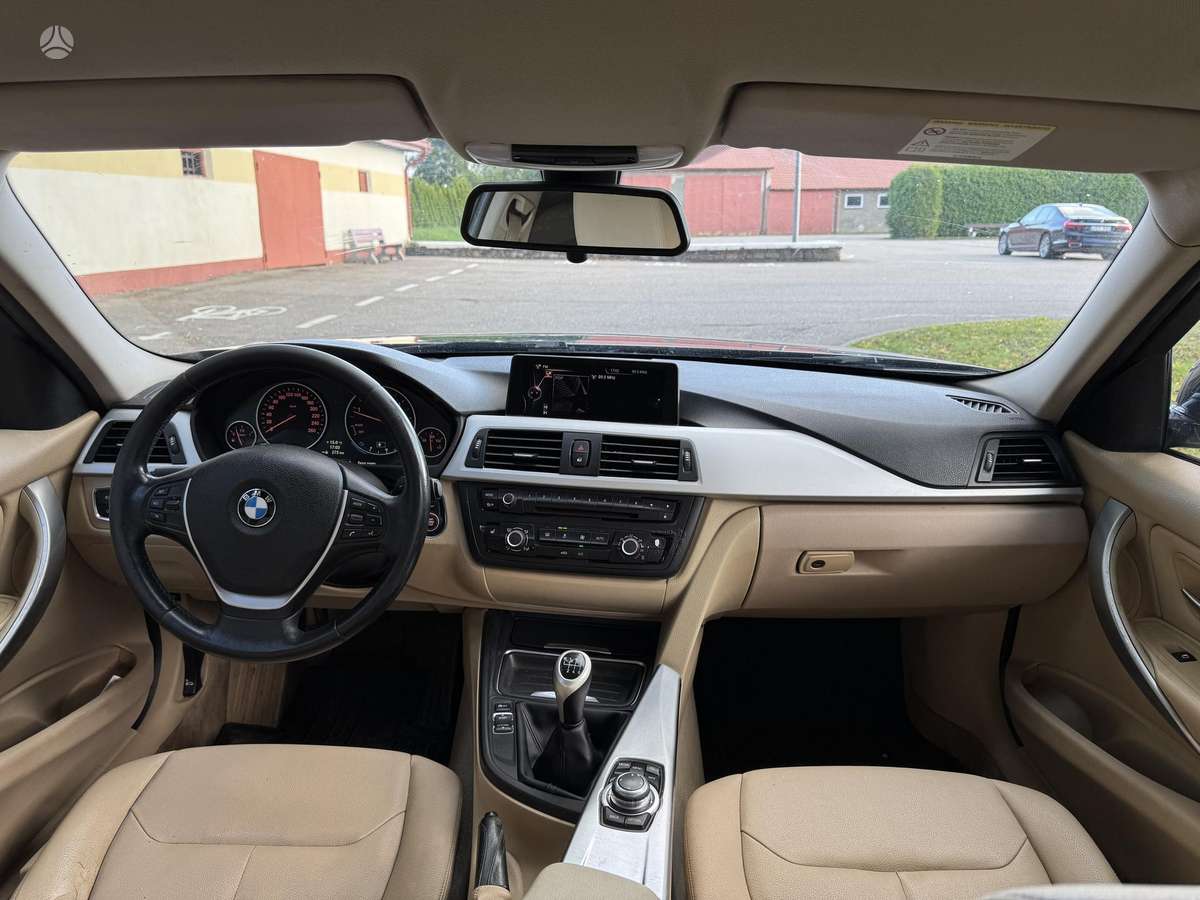 BMW 318, 2.0 l., wagon