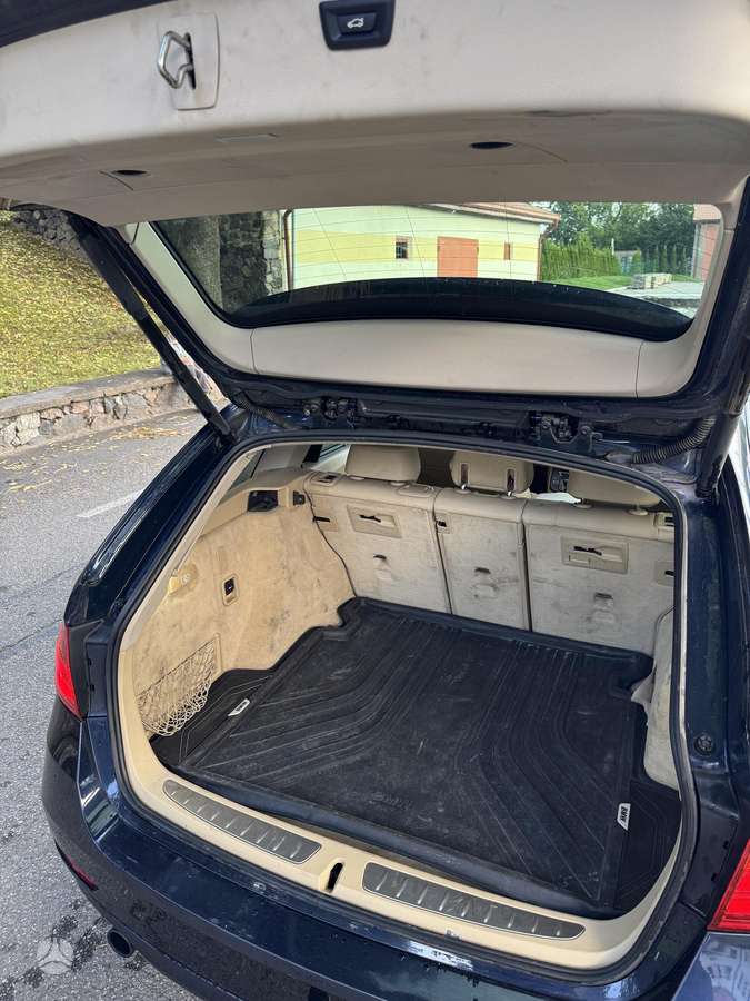 BMW 318, 2.0 l., wagon