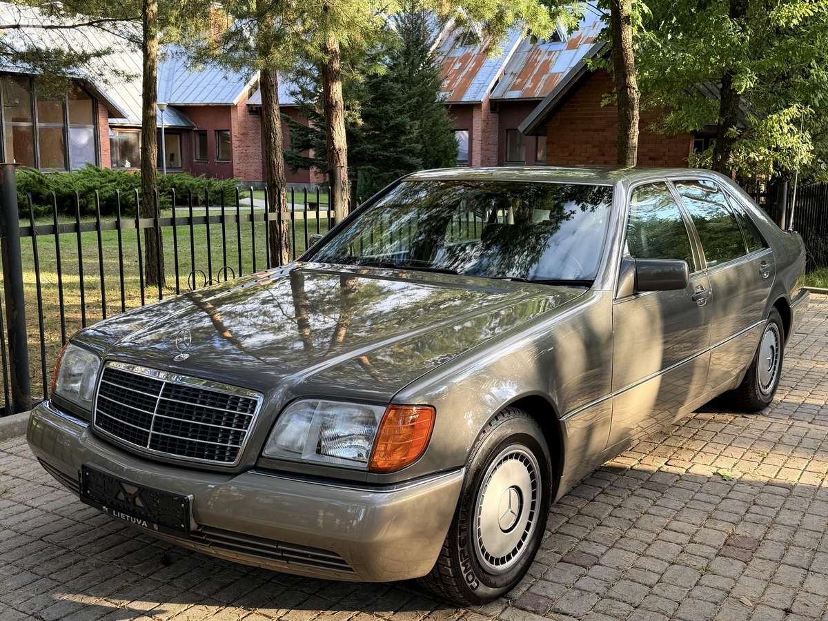 Mercedes-Benz S320 - 5