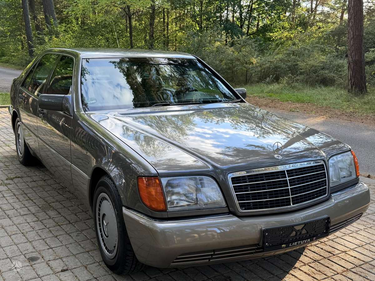 Mercedes-Benz S320 - 4