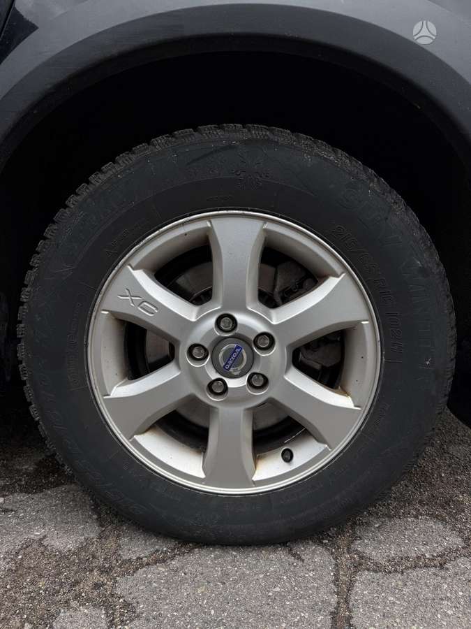 Volvo XC70, 2.4 l., wagon