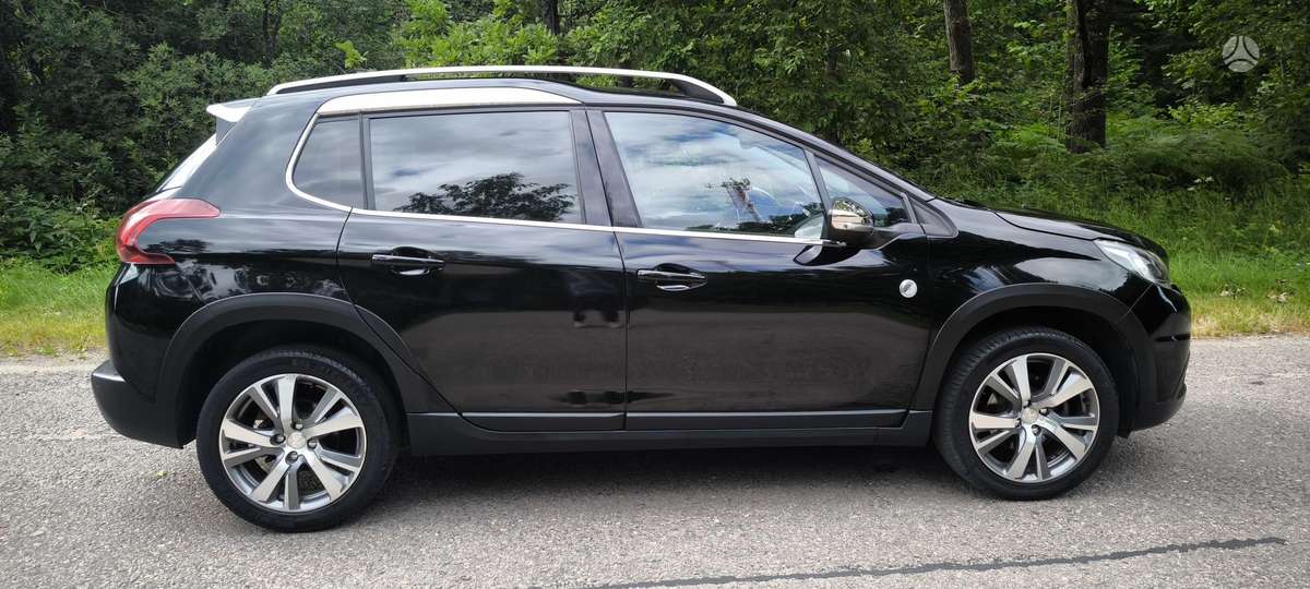 Peugeot 2008 - 12