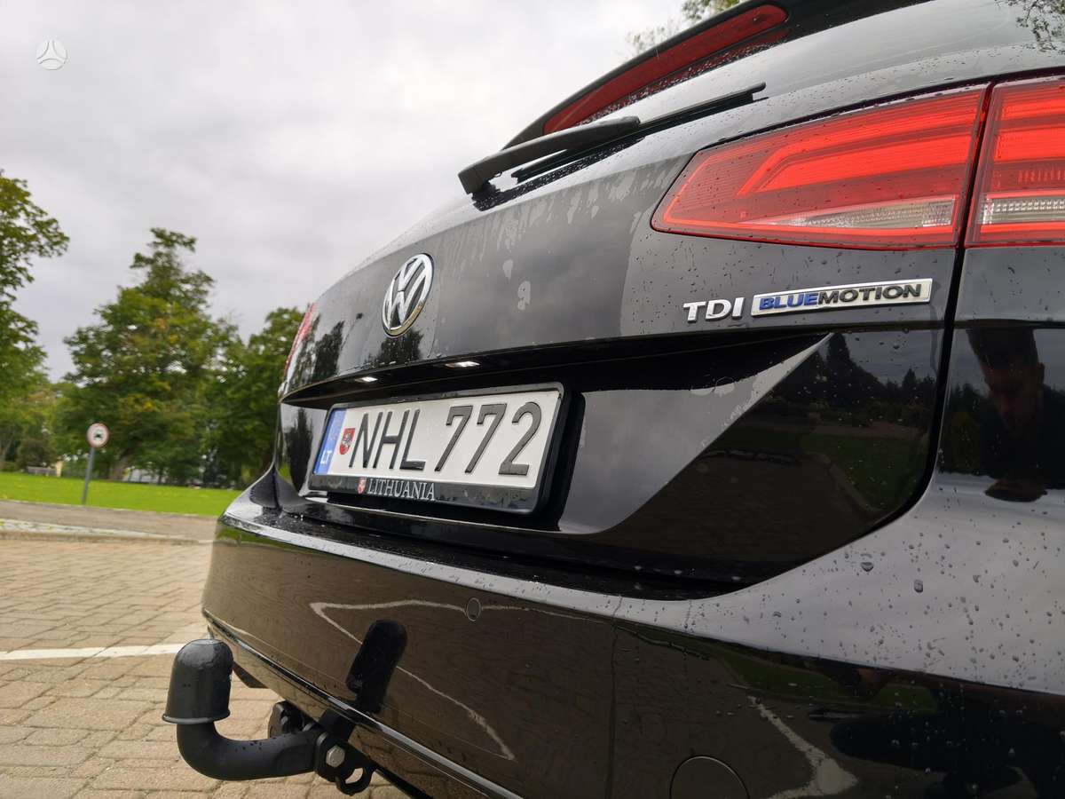 Volkswagen Passat - 9