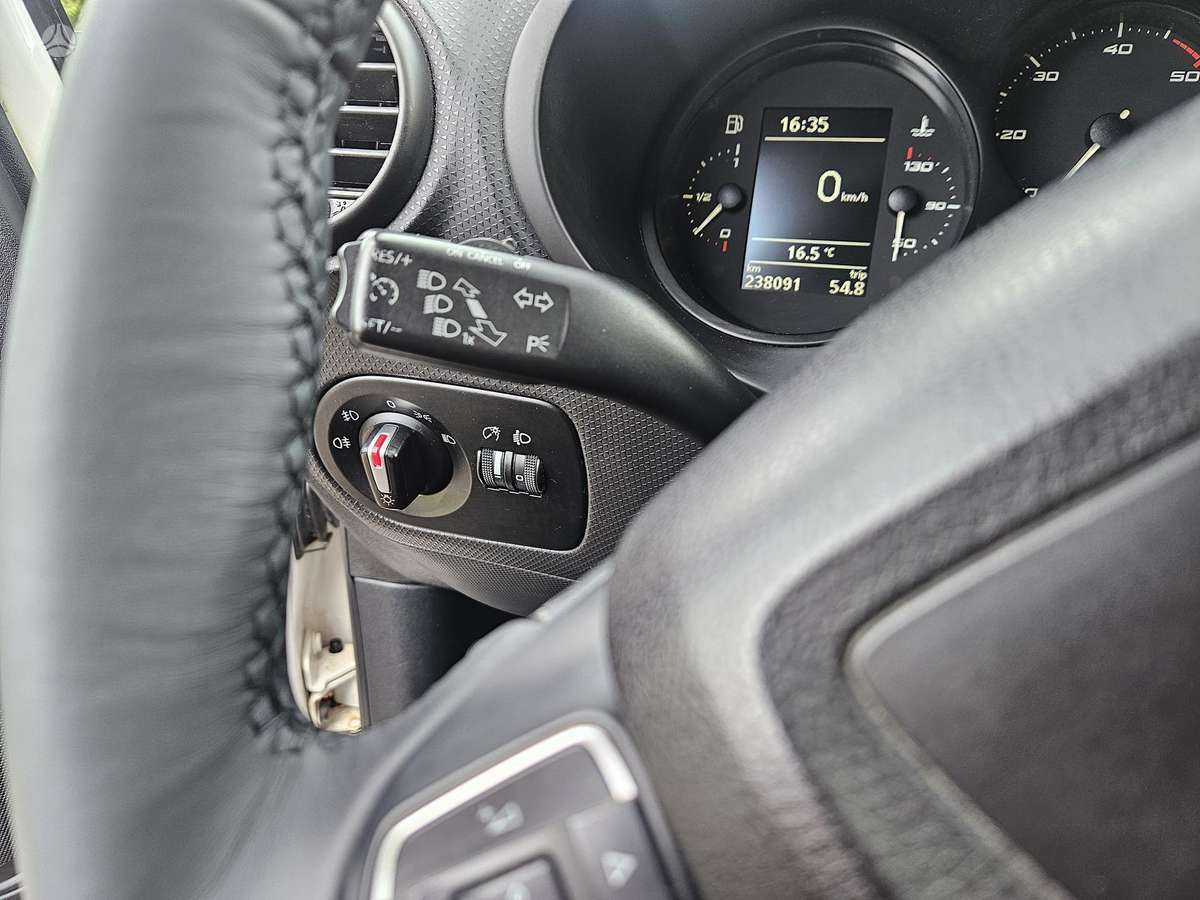 Seat Leon, 1.6 l., hatchback