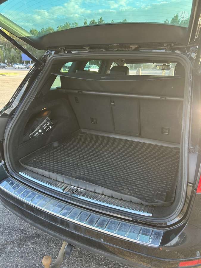 Volkswagen Touareg - 7