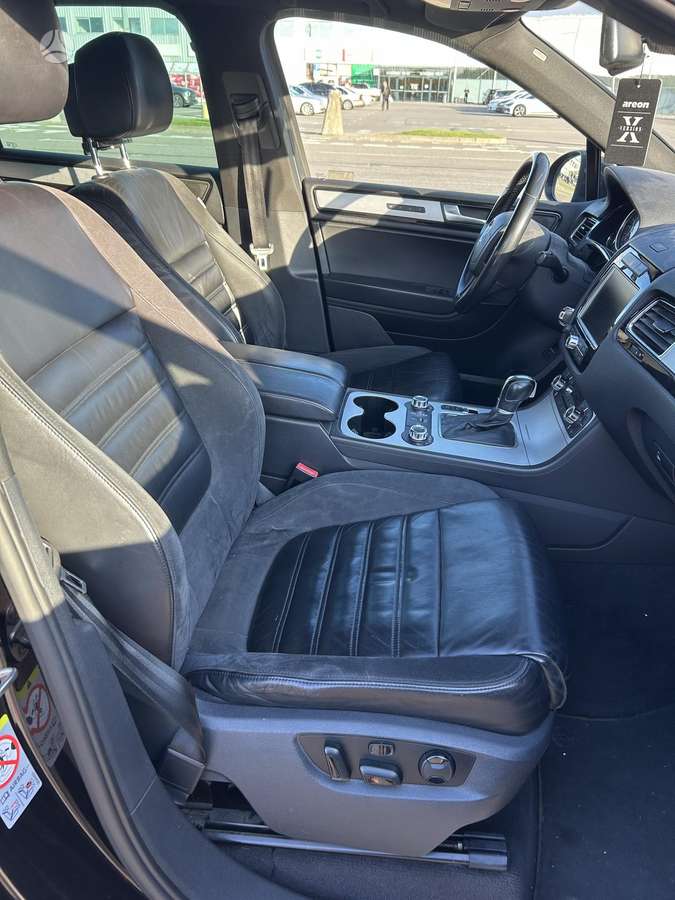 Volkswagen Touareg - 9