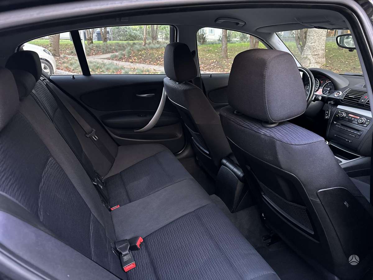 BMW 118 - 9
