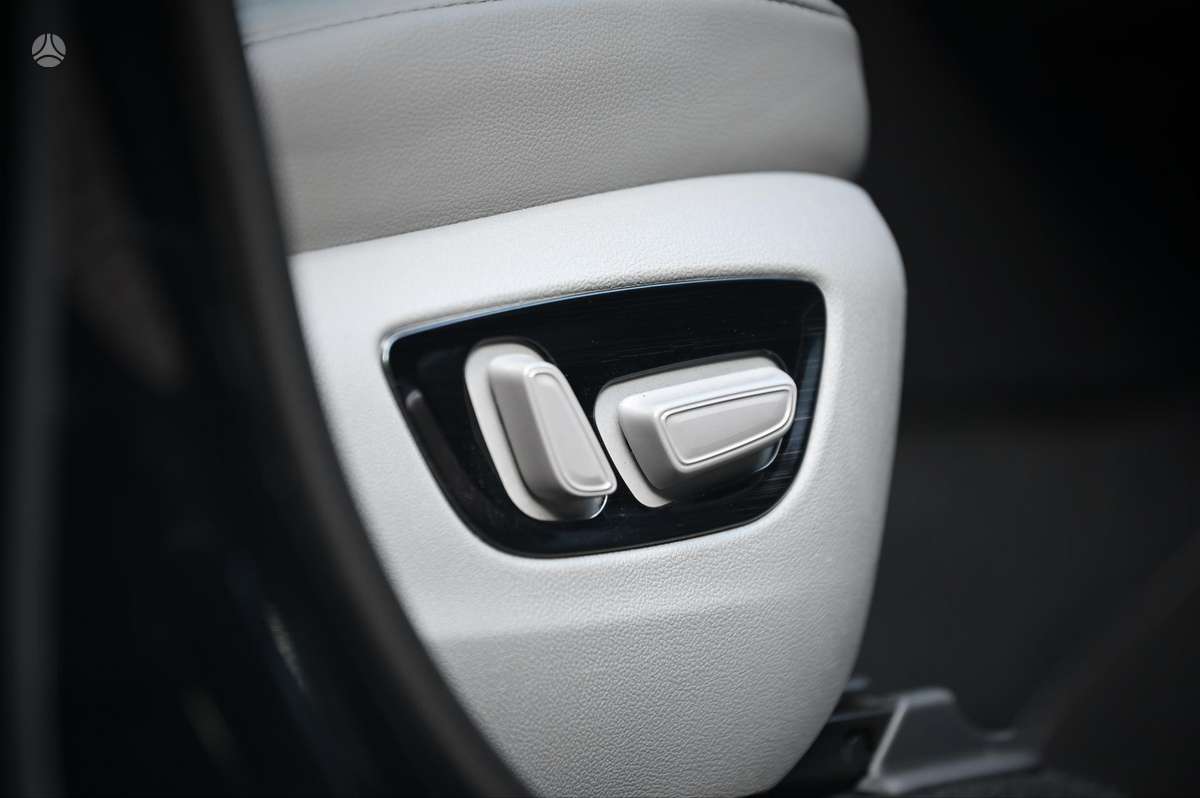 Toyota Highlander - 11