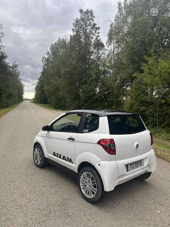 Aixam S8, 0.4 l., Хэтчбек