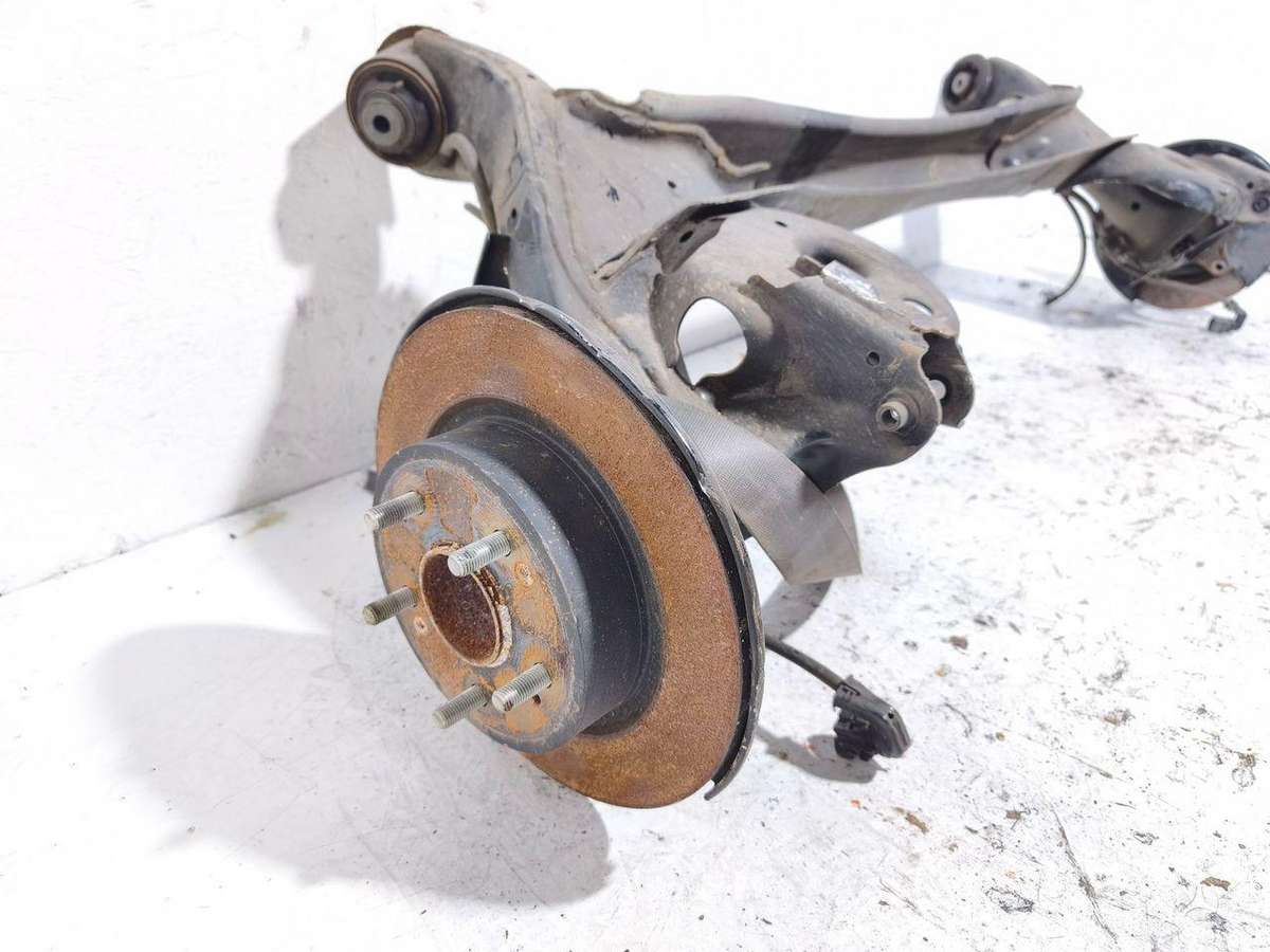 Honda e:Ny1 shock absorber