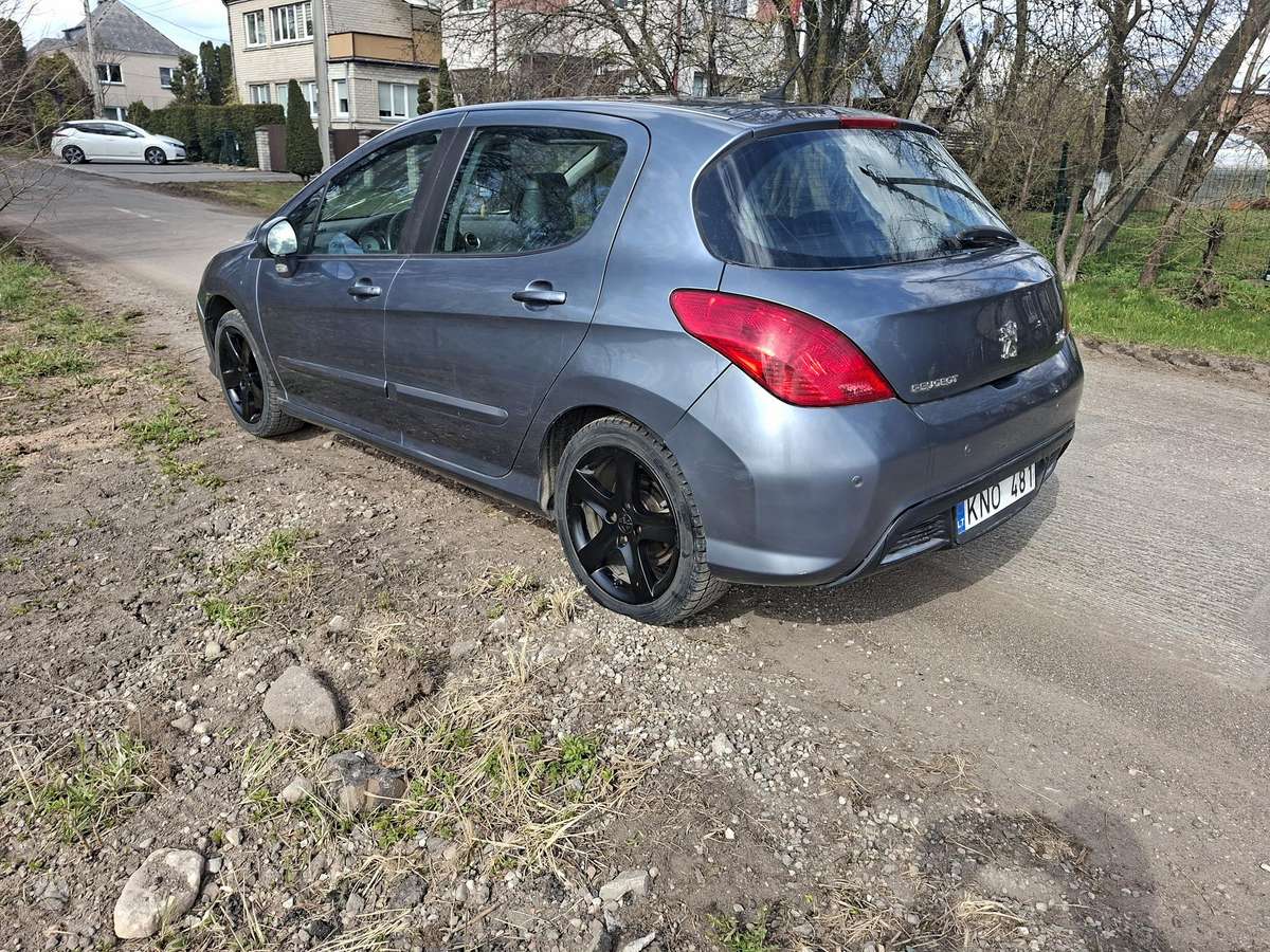 Peugeot 308 - 3