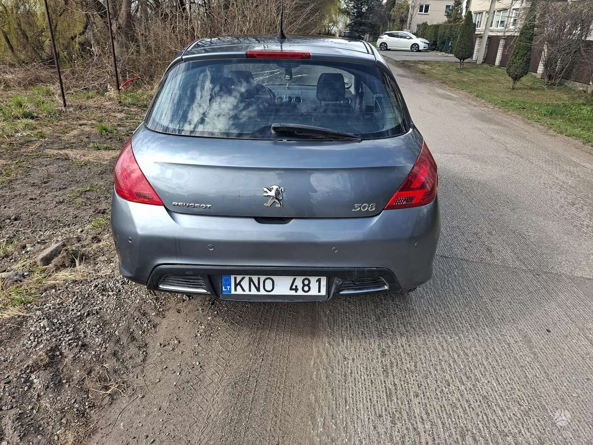 Peugeot 308 - 4