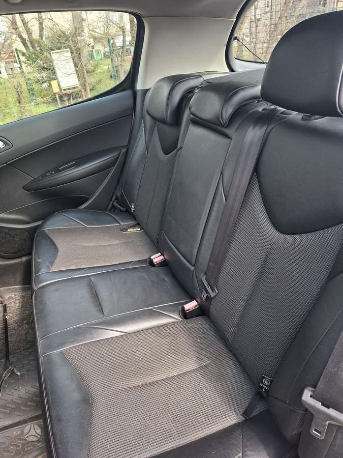 Peugeot 308 - 7