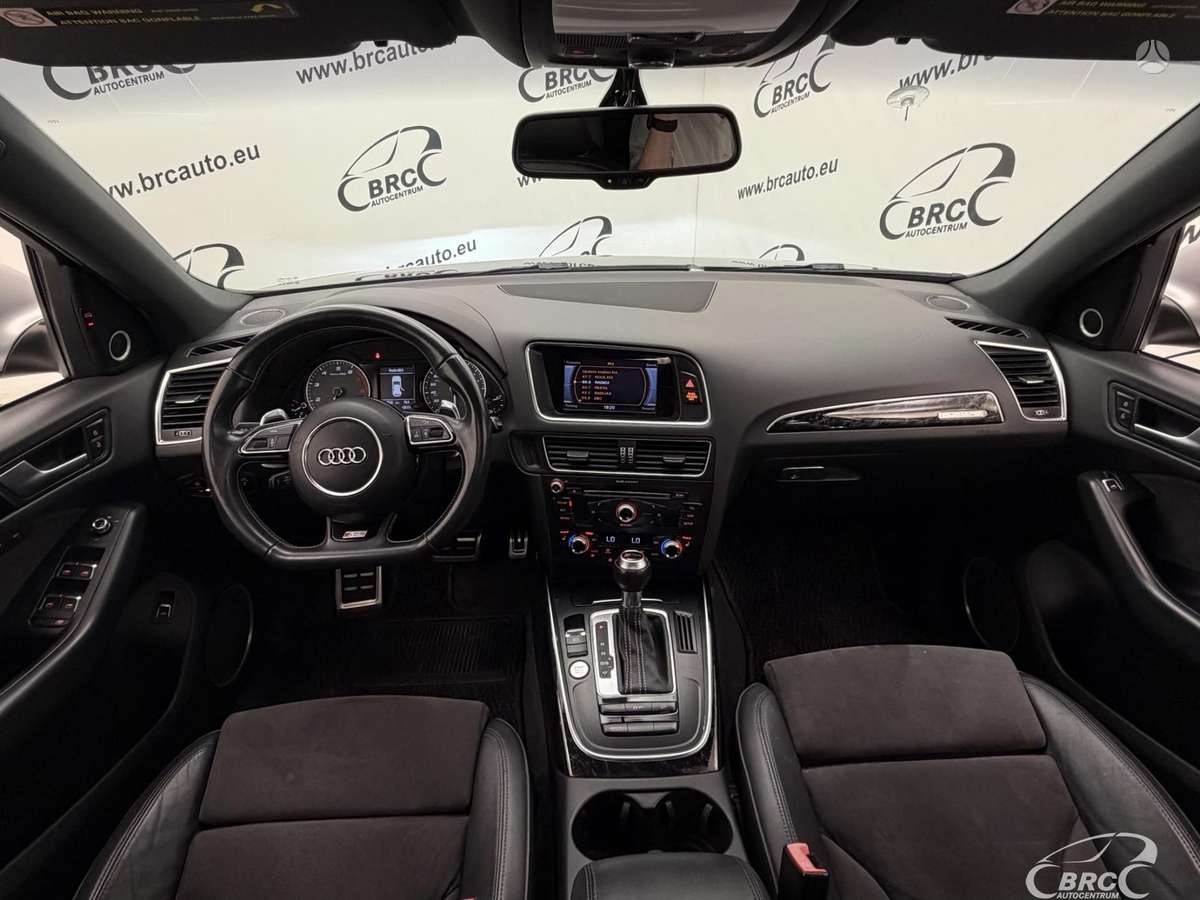 Audi SQ5, 3.0 l., off-road / crossover