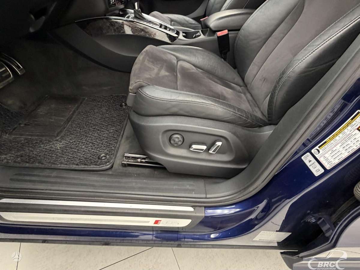 Audi SQ5, 3.0 l., off-road / crossover