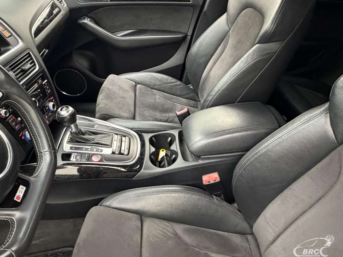 Audi SQ5, 3.0 l., off-road / crossover