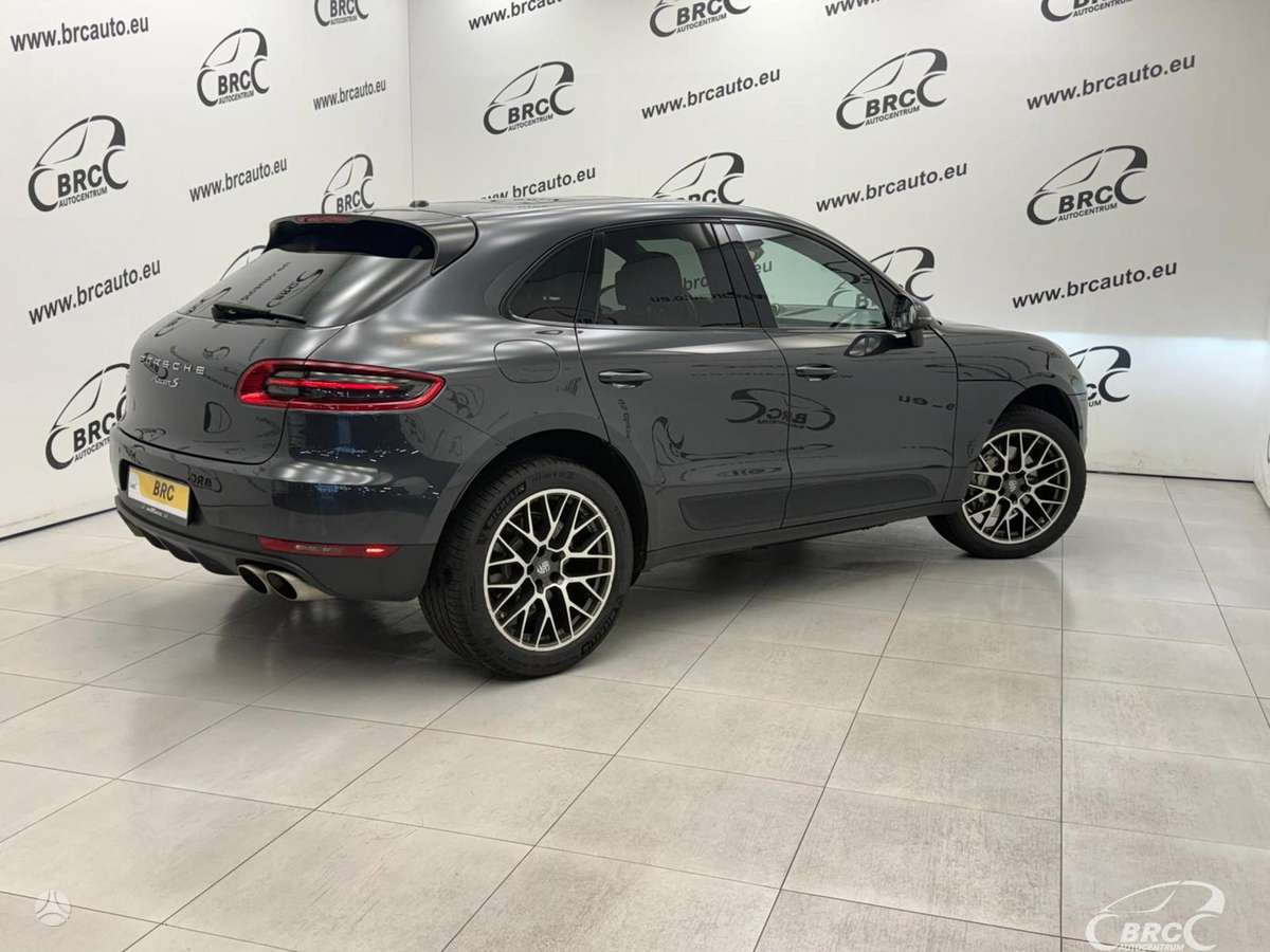 Porsche Macan - 3