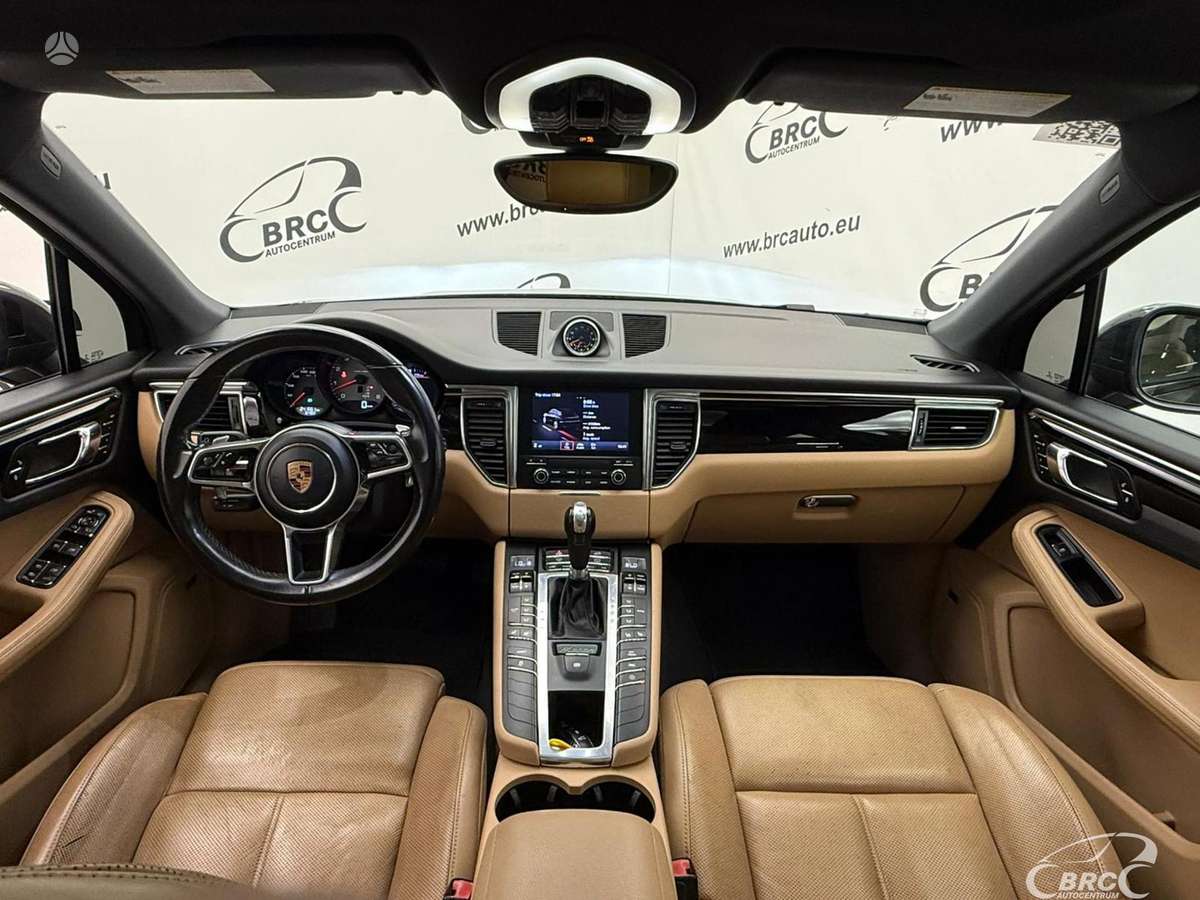 Porsche Macan, 3.0 l., off-road / crossover