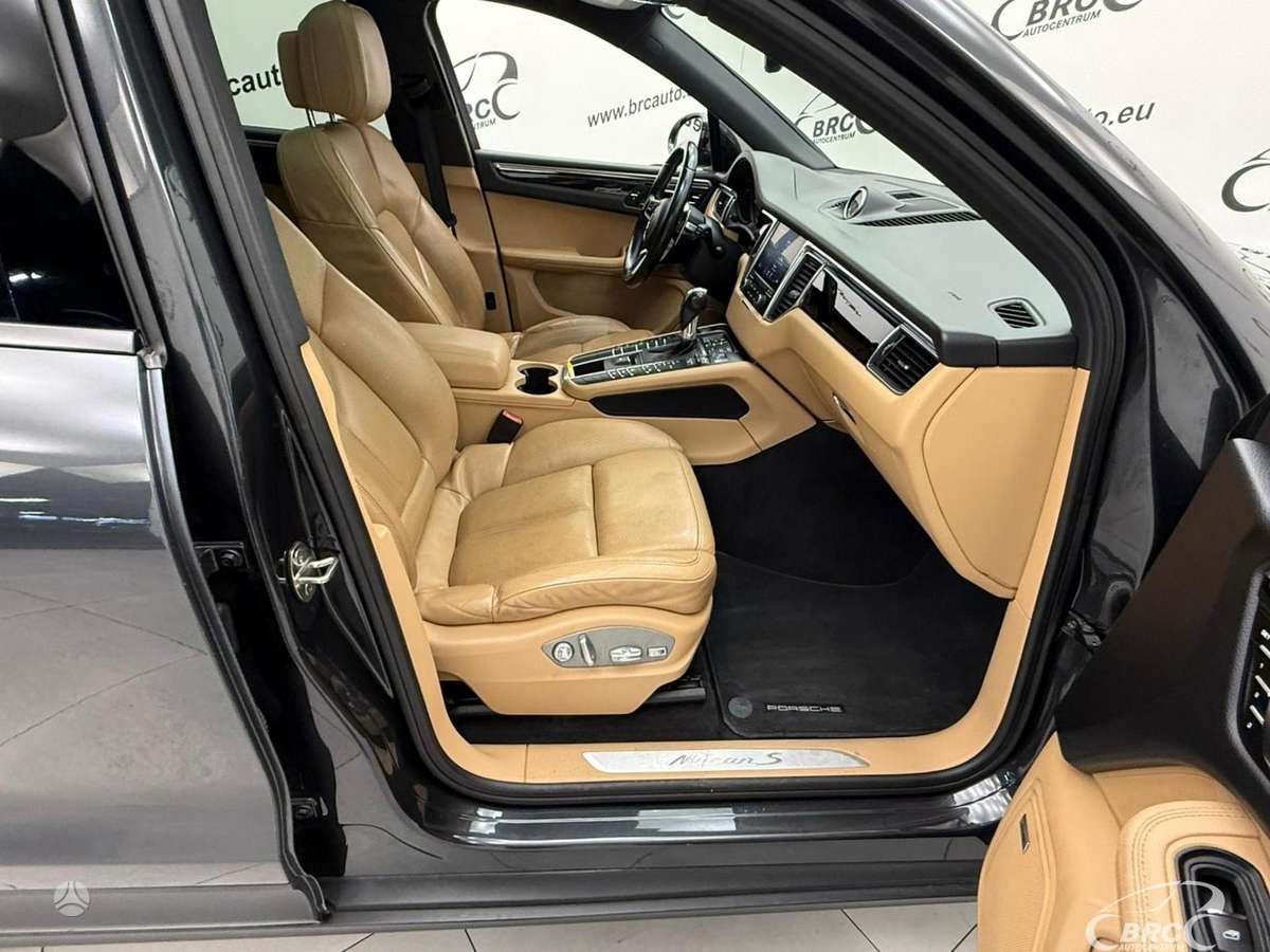 Porsche Macan - 9