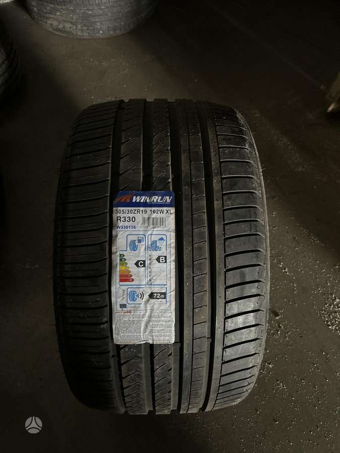 Winrun R330, summer 305/30 R19