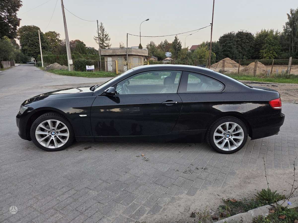 BMW 320, 2.0 l., Купе (coupe)