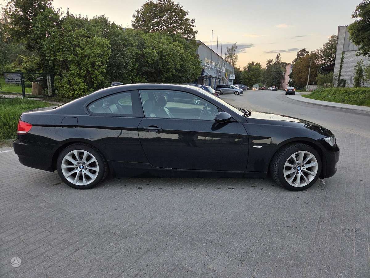BMW 320, 2.0 l., Купе (coupe)