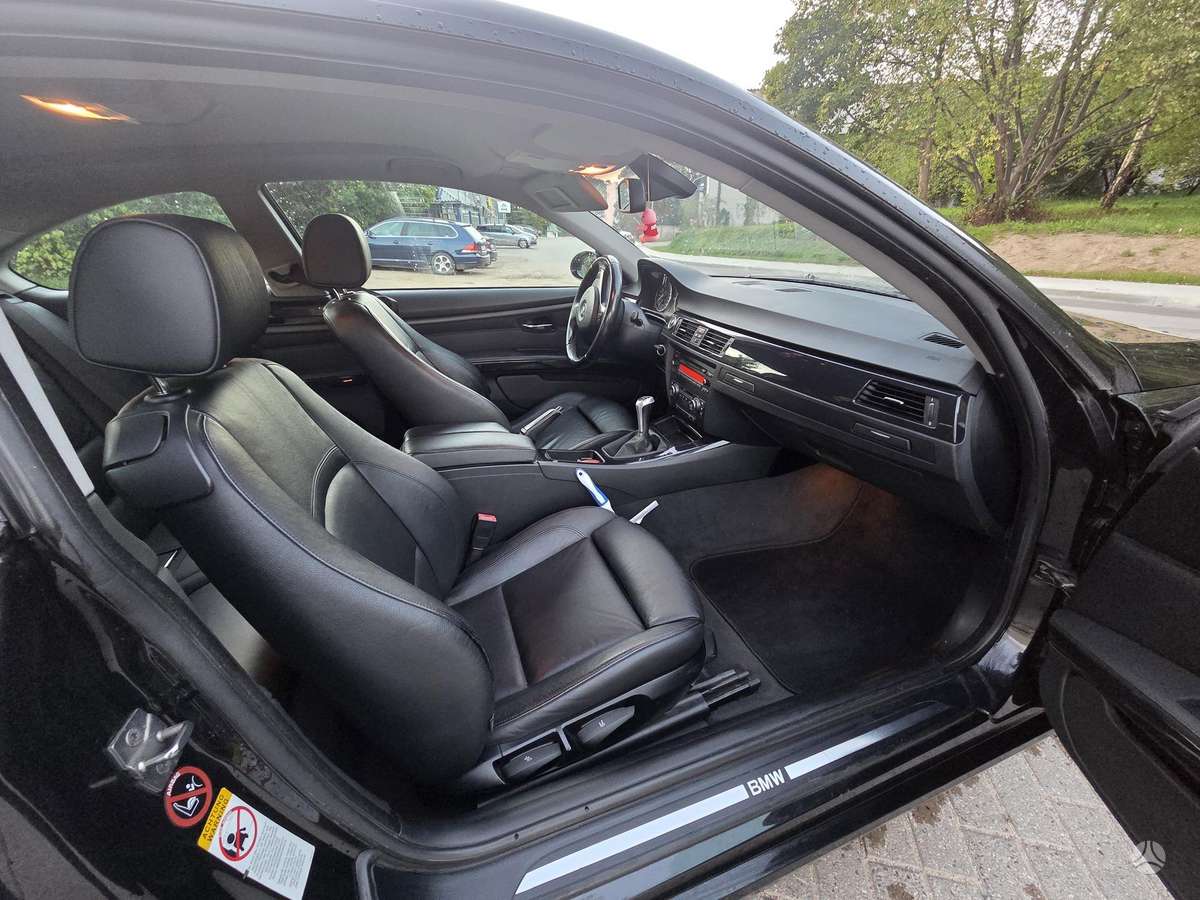 BMW 320, 2.0 l., Купе (coupe)
