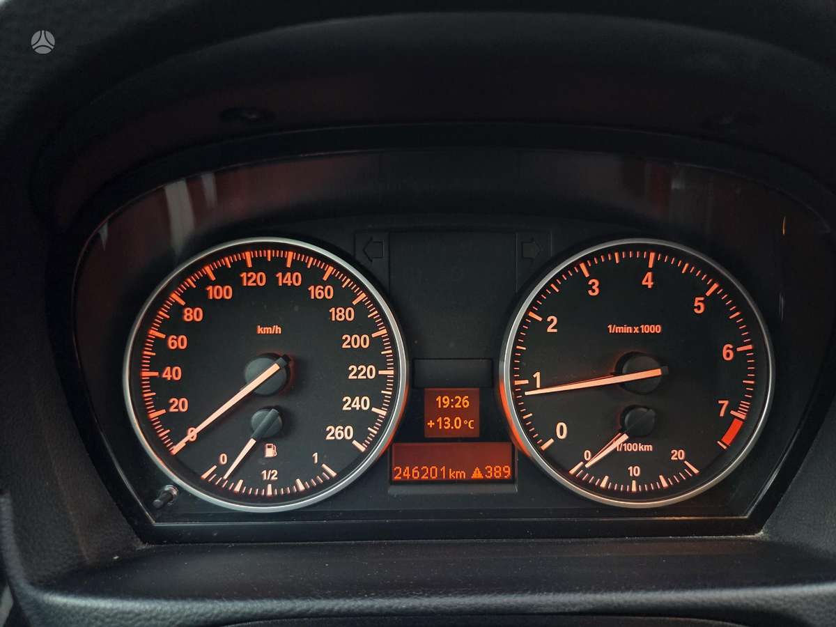 BMW 320, 2.0 l., Купе (coupe)