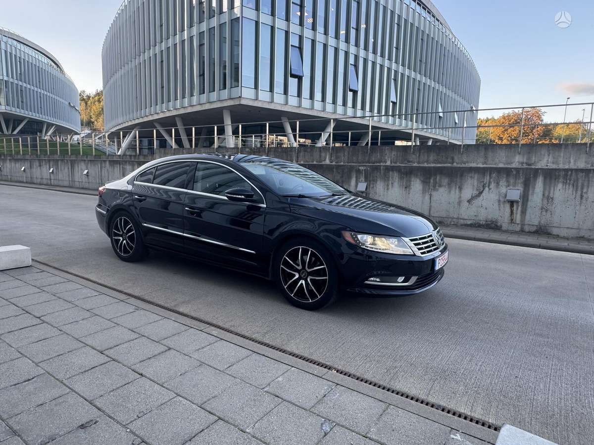 Volkswagen CC, Седан