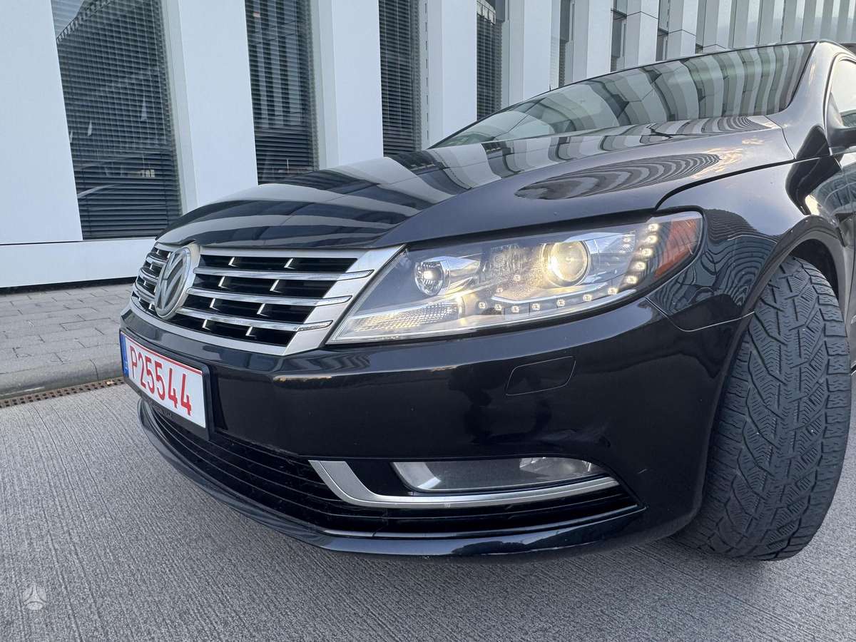 Volkswagen CC, Седан
