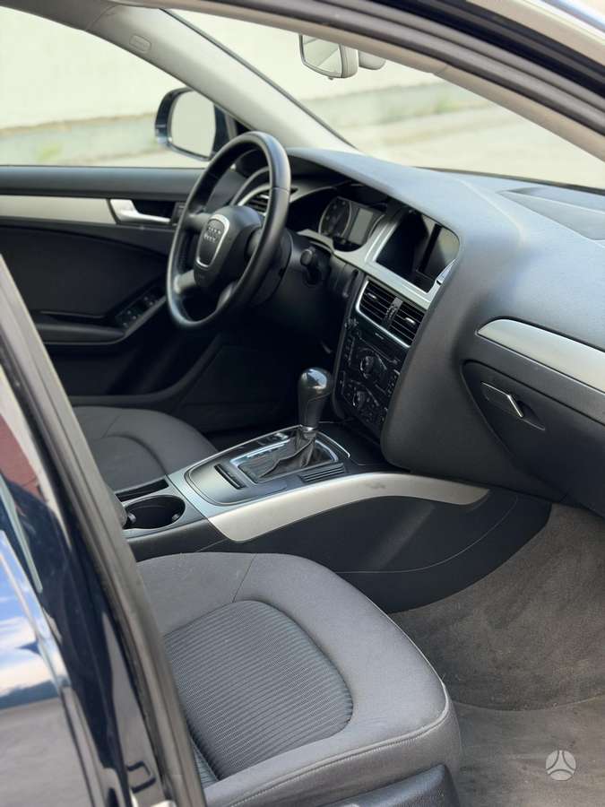 Audi A4 - 8