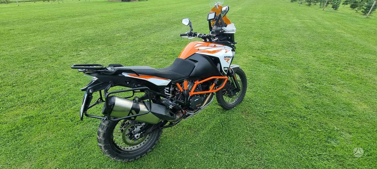 KTM Super Adventure 1300cc, enduro / adventure