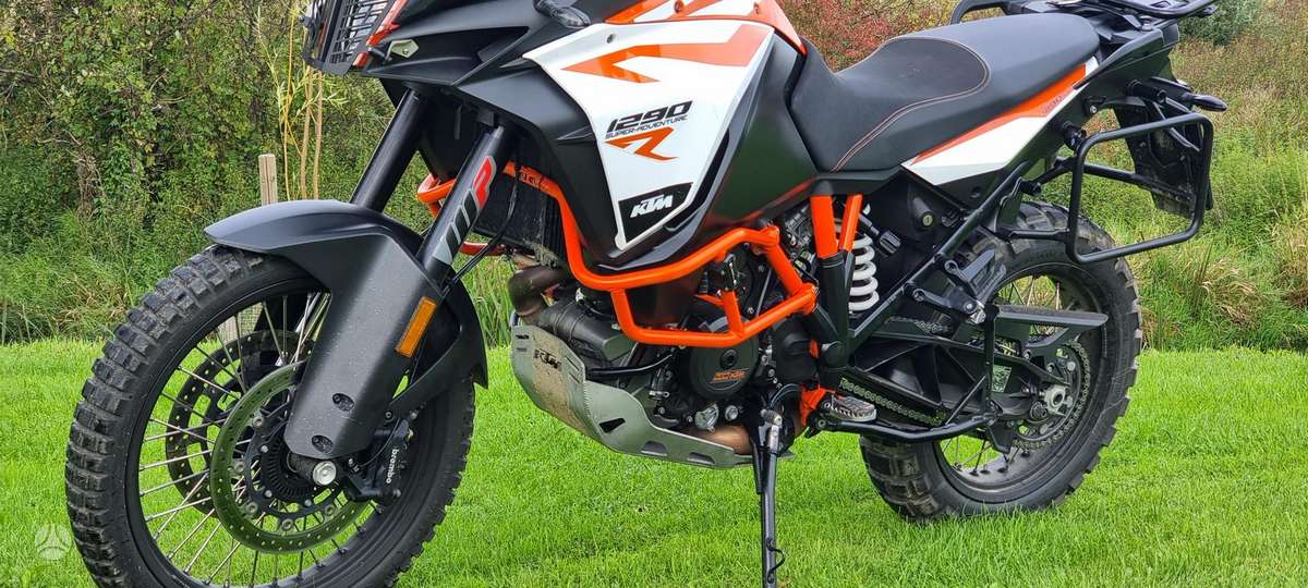 KTM Super Adventure 1300cc, enduro / adventure