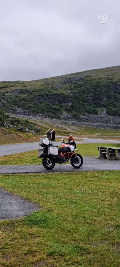 KTM Super Adventure 1300cc, enduro / adventure