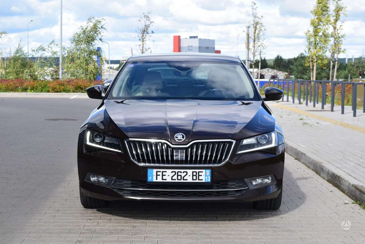Škoda Superb - 2
