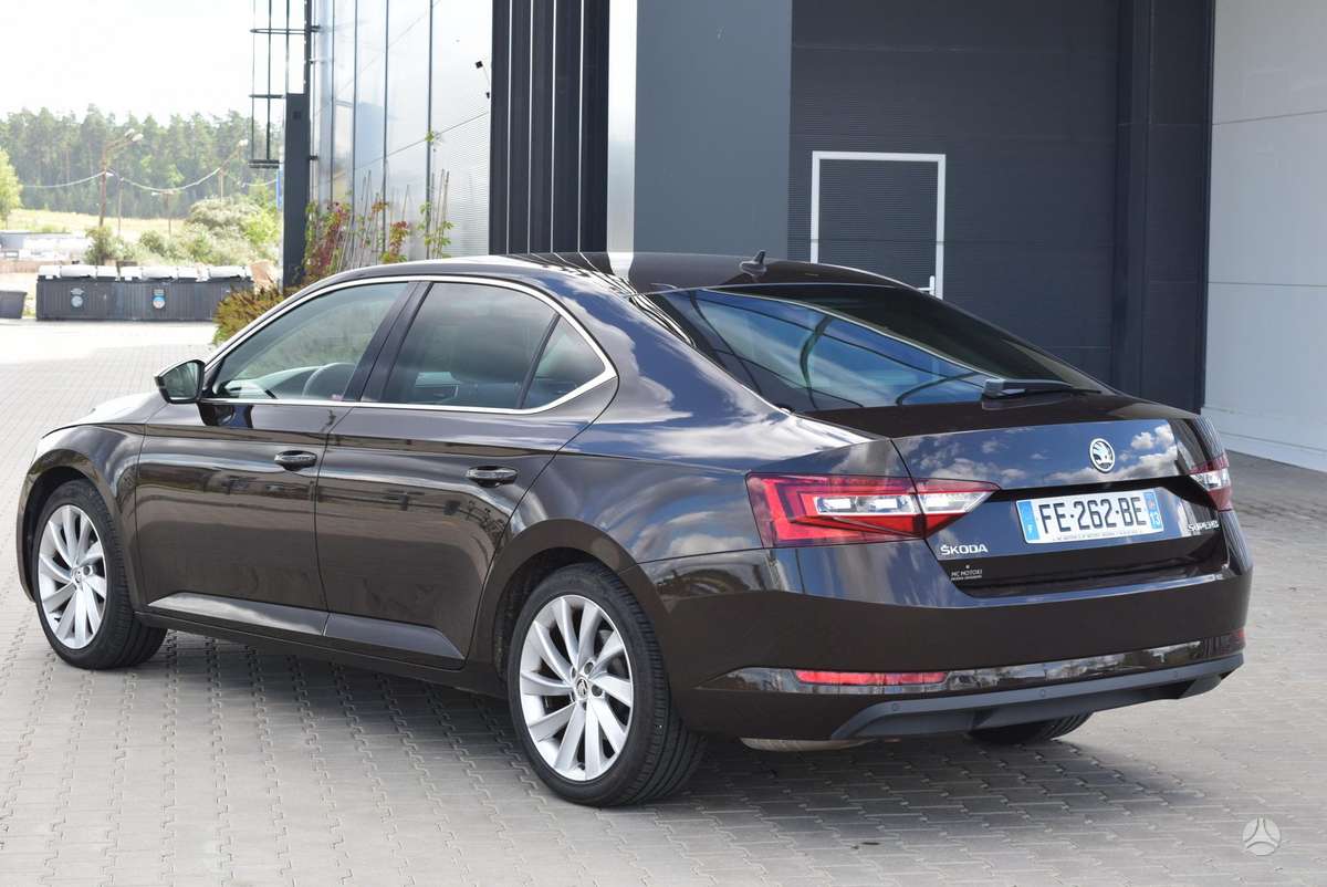 Škoda Superb - 6