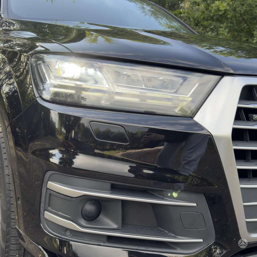 Audi Q7 - 12
