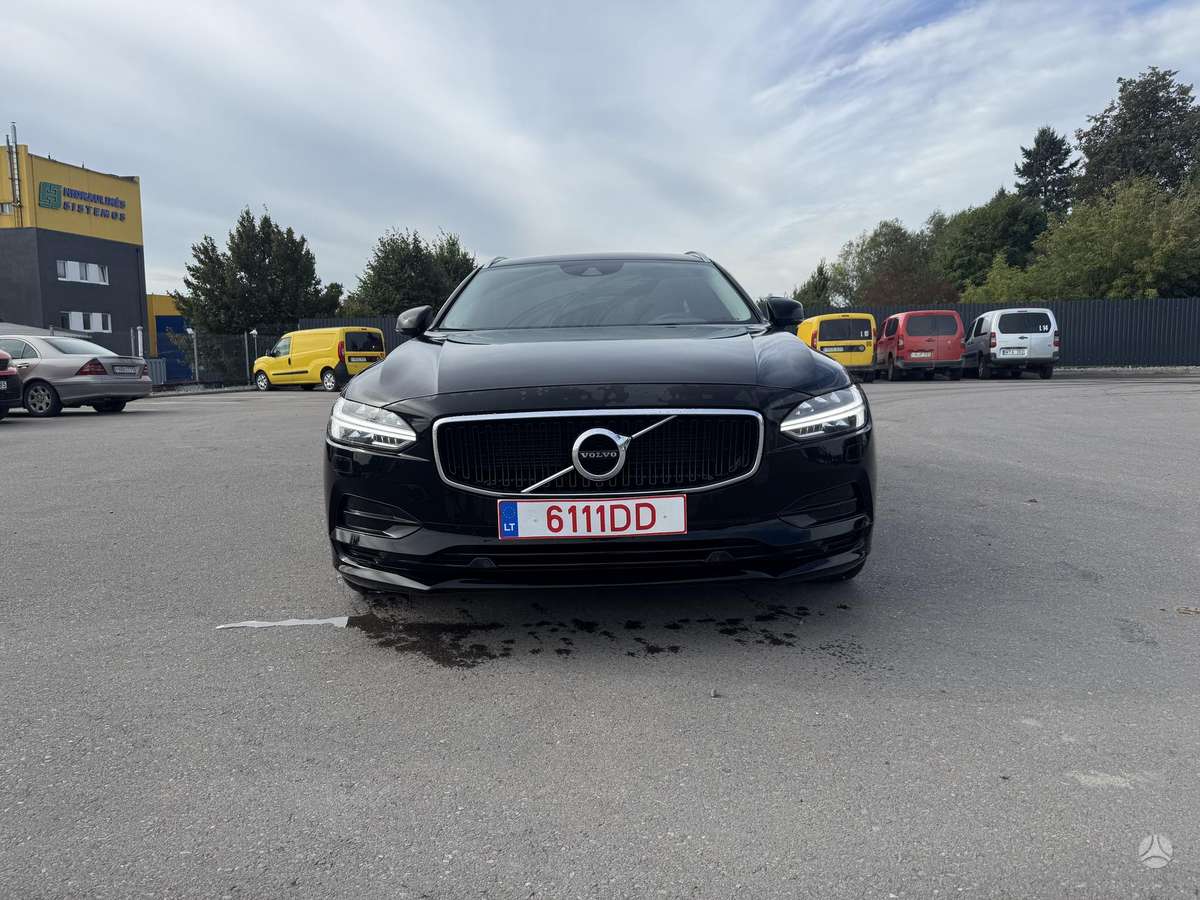 Volvo V90 - 1