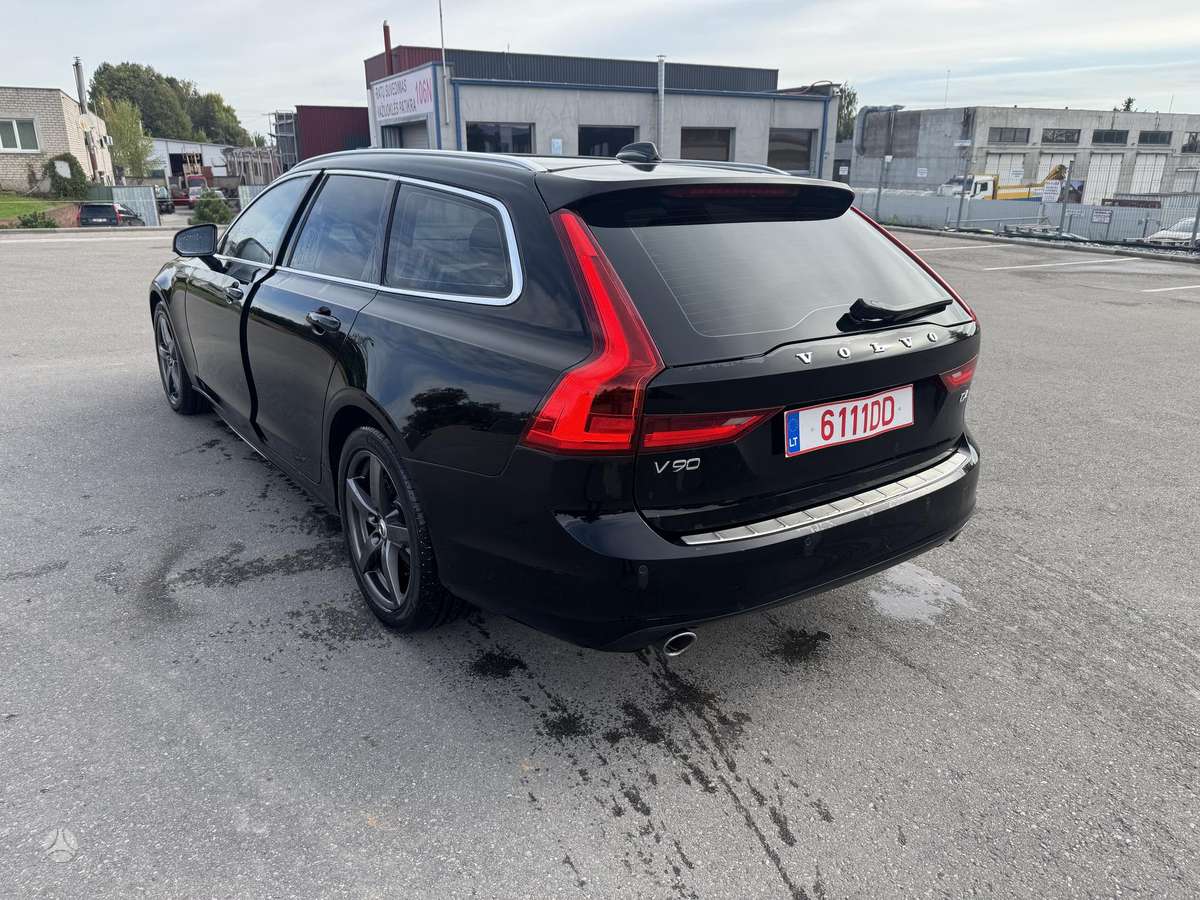 Volvo V90 - 6
