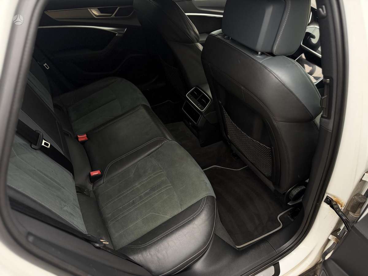 Audi A6 allroad, 3.0 l., Универсал