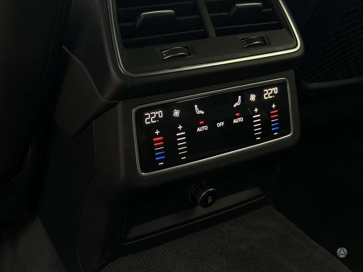 Audi A6 allroad, 3.0 l., Универсал