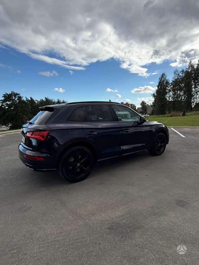 Audi SQ5, off-road / crossover