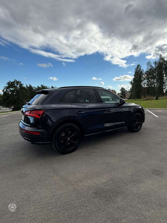 Audi SQ5, Внедорожник / Кроссовер